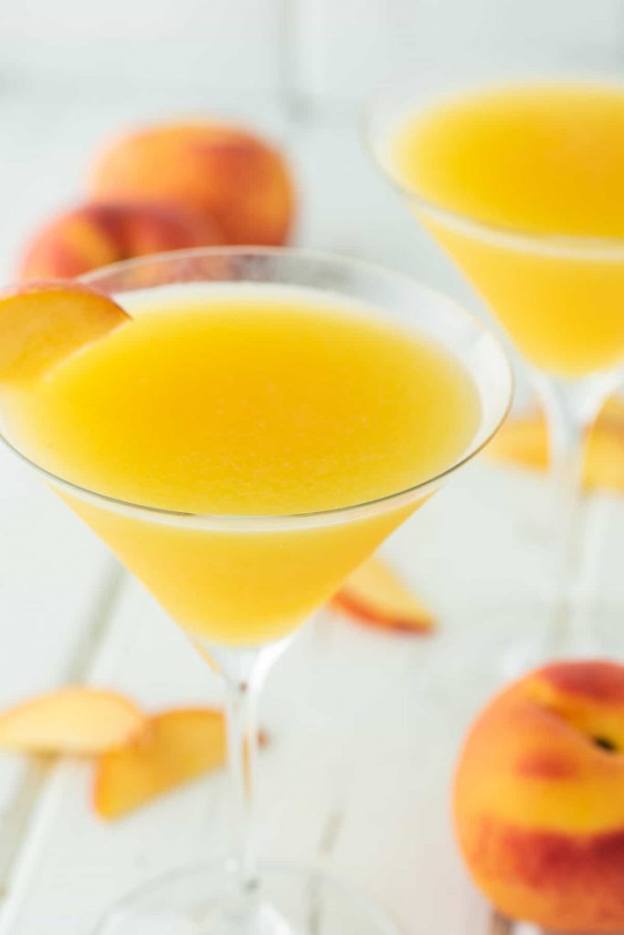 10 Peach Puree Cocktails You Need to Try 9 peach martini 2