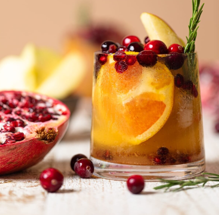 10 Best Thanksgiving Mocktails to Drink