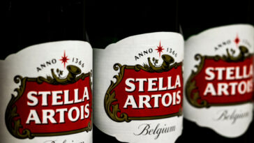 Stella-Artois-Beer-in-bottle-Without-Yeast