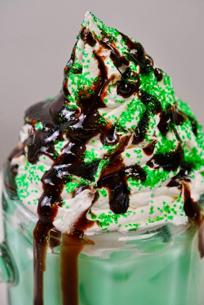 Boozy Shamrock Shake 2 Boozy Shamrock Shake Pic 9