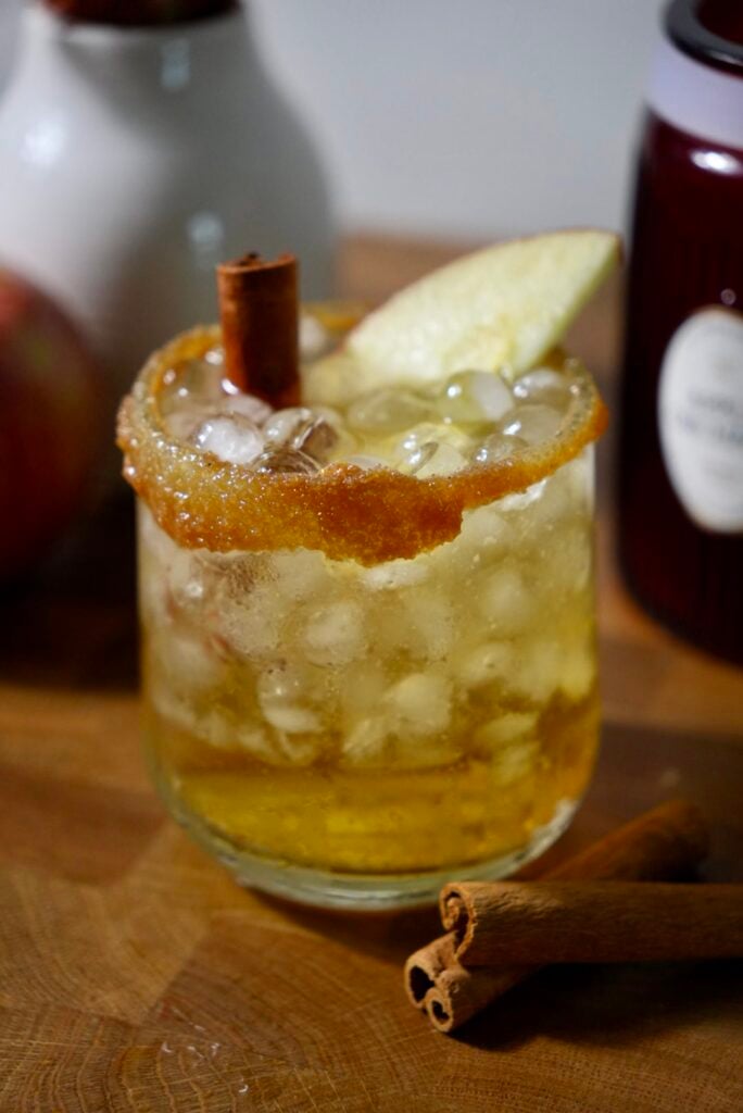 Apple Pie on the Rocks Pic 13