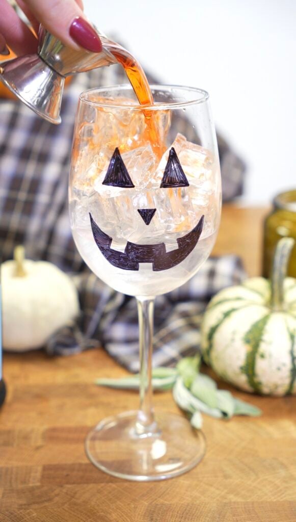 Jack-O'-Lantern Spritz 8 Jack O' Lantern Spritz