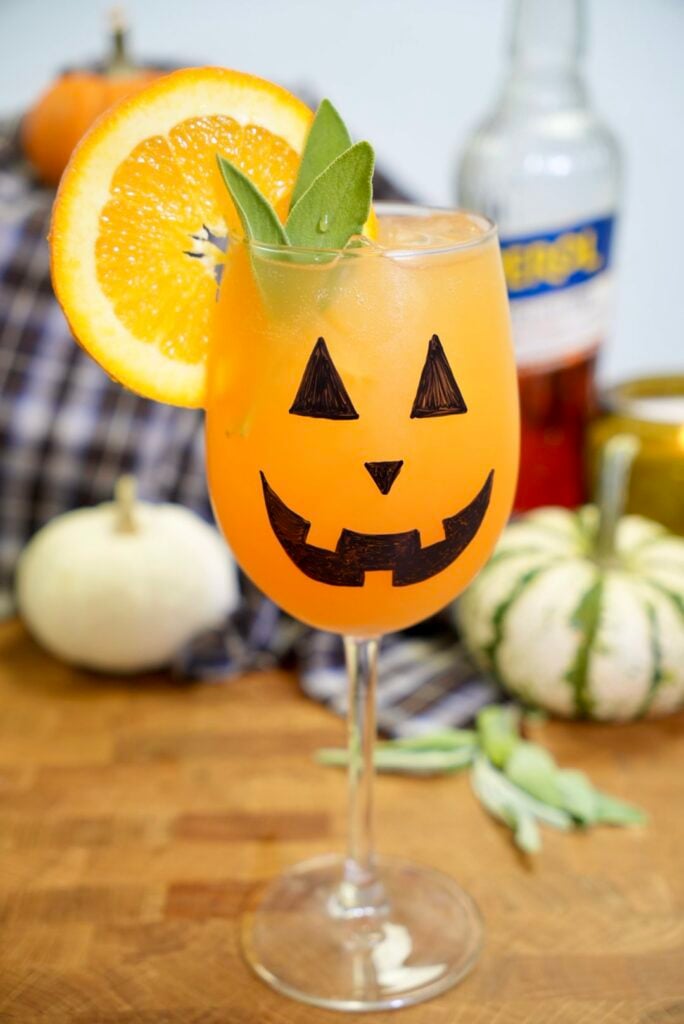 Jack-O'-Lantern Spritz 12 Jack-O'-Lantern Spritz