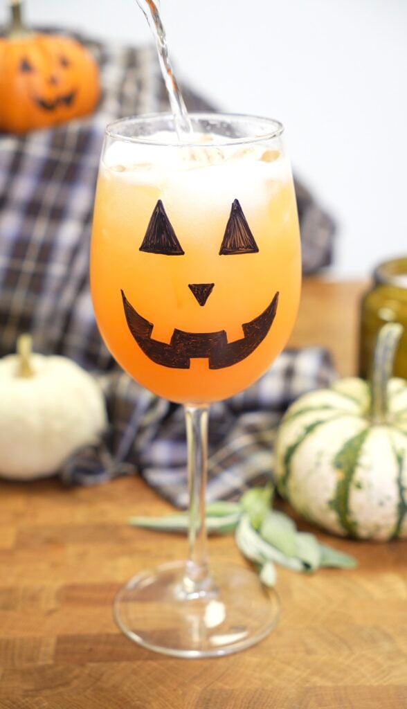 Jack-O'-Lantern Spritz 10 Jack O' Lantern Spritz