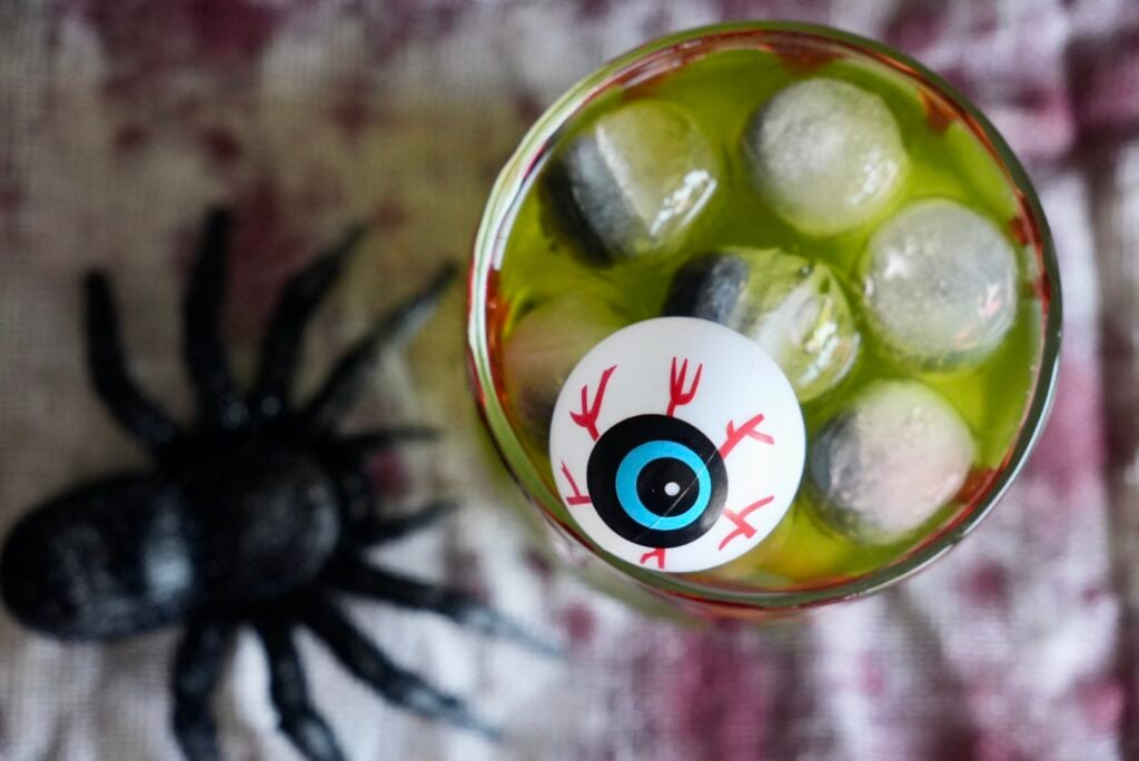 Monster Mash 16 Monster Mash
