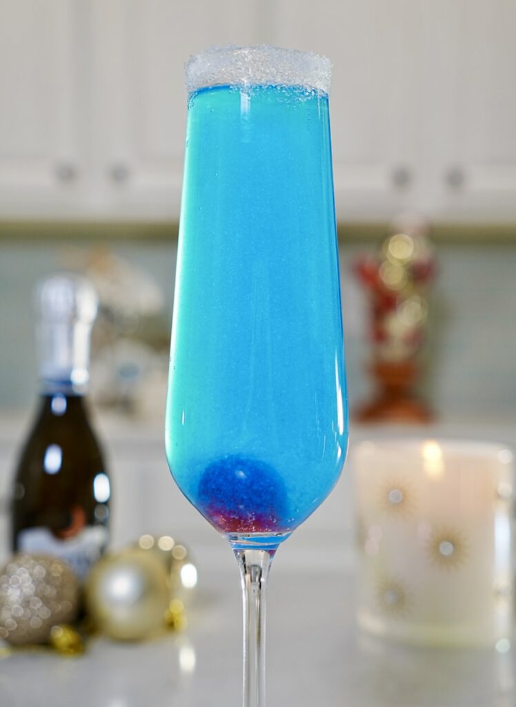 Blue Midnight Kiss 6 Blue Midnight Kiss Pic 2