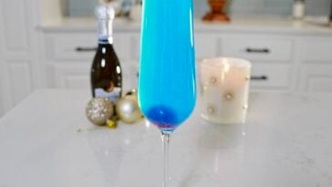 Blue Midnight Kiss Pic 4