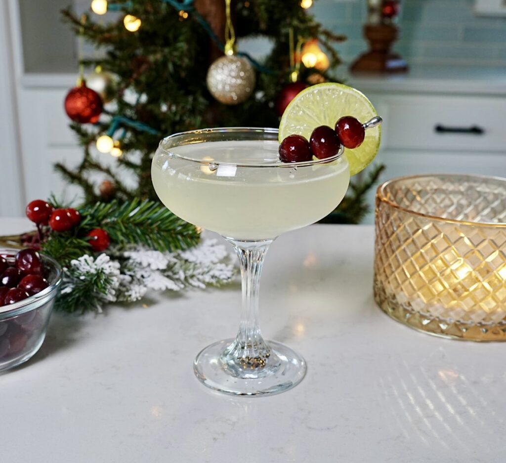 Top 42 Christmas Vodka Cocktails 7 White Winter Cosmopolitan