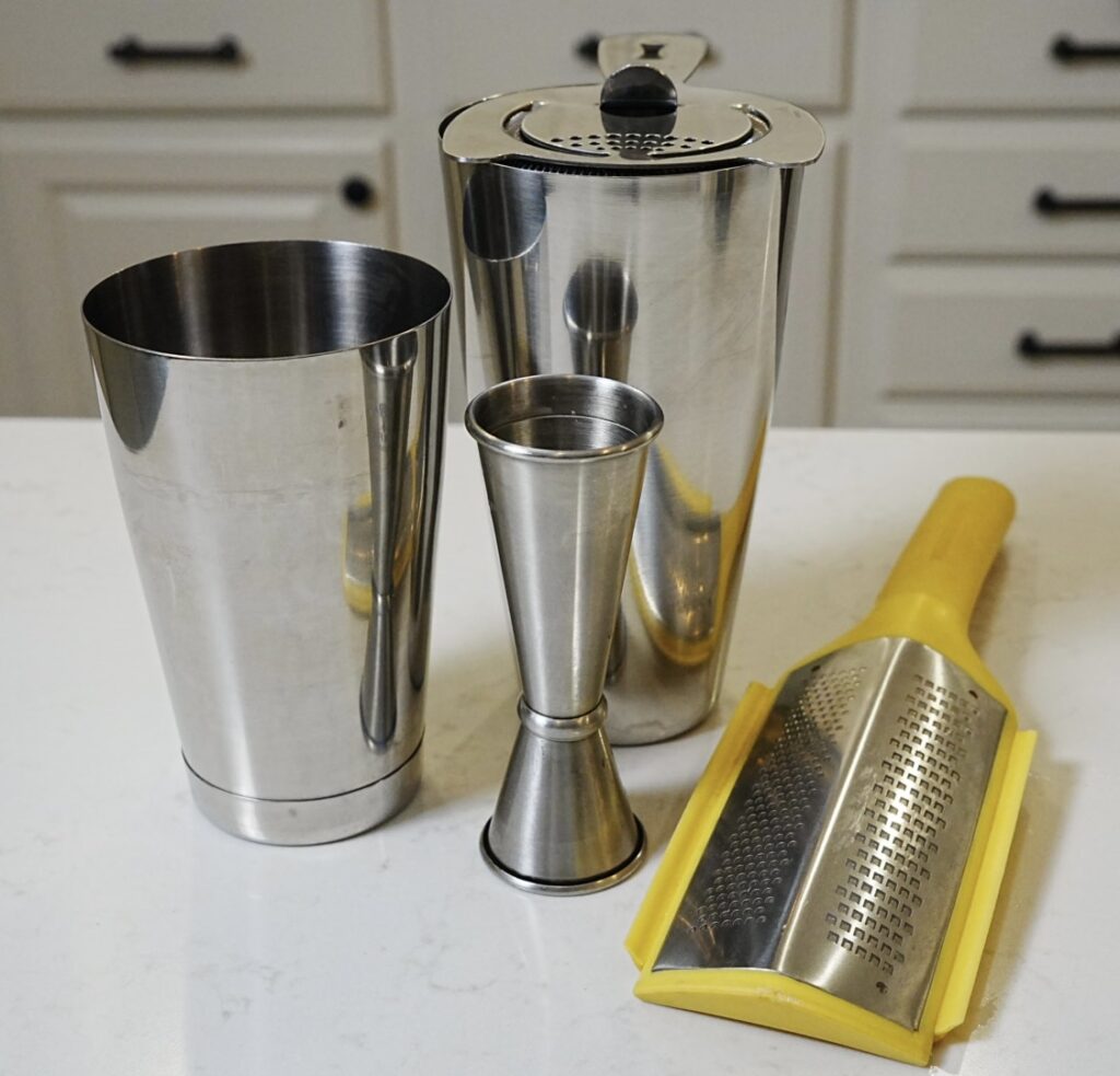 Mrs. Claus's Eggnog 4 Tools Needed1