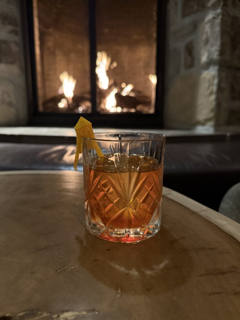 33 Christmas Bourbon Cocktails for the Holidays 23 Maple Old Fashioned