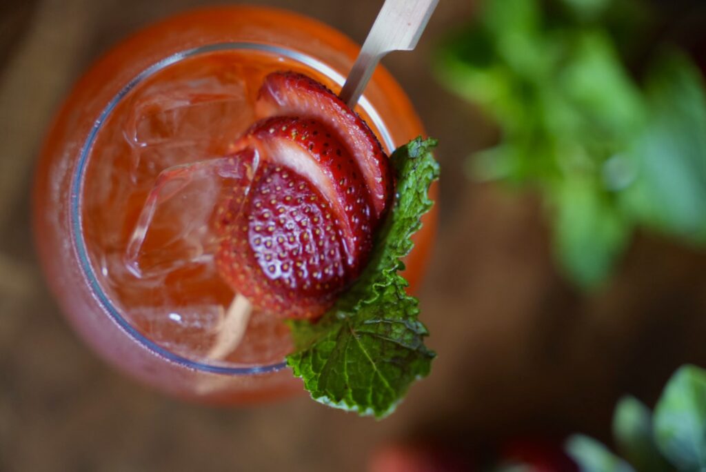 Strawberry Aperol Spritz 2 Strawberry Aperol Spritz Pic 10