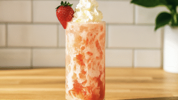 Strawberry Vanilla Fizz
