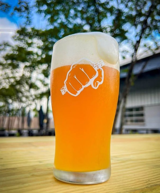Steel Hands Brewing