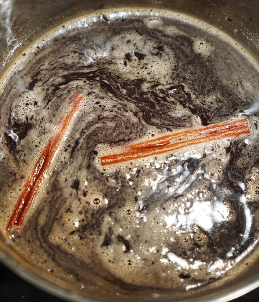 Cinnamon Roll Simple Syrup 4 Cinnamon Roll Simple Syrup Pic 3