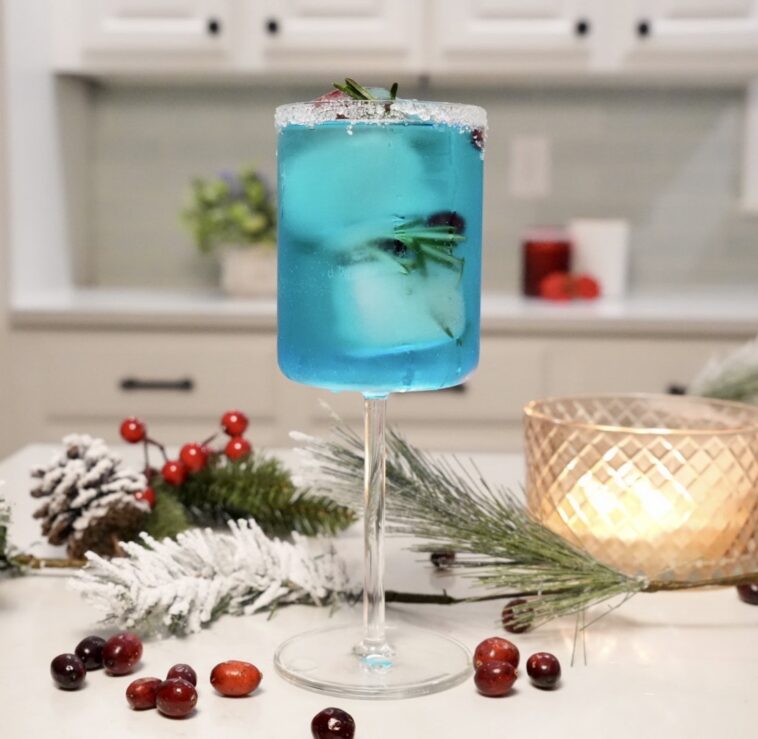 Frosted Berry Spritz 1 Frosted Berry Spritz