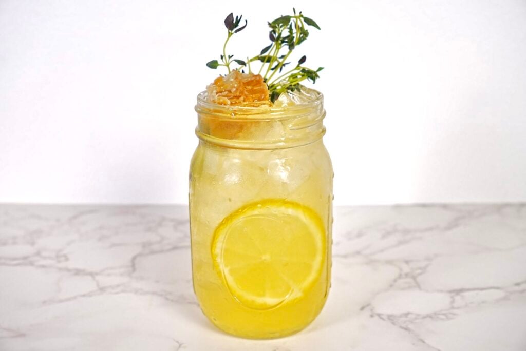 41 Most Popular Spring Cocktails to Try 3 To Bee Or Not To Bee Pic 11