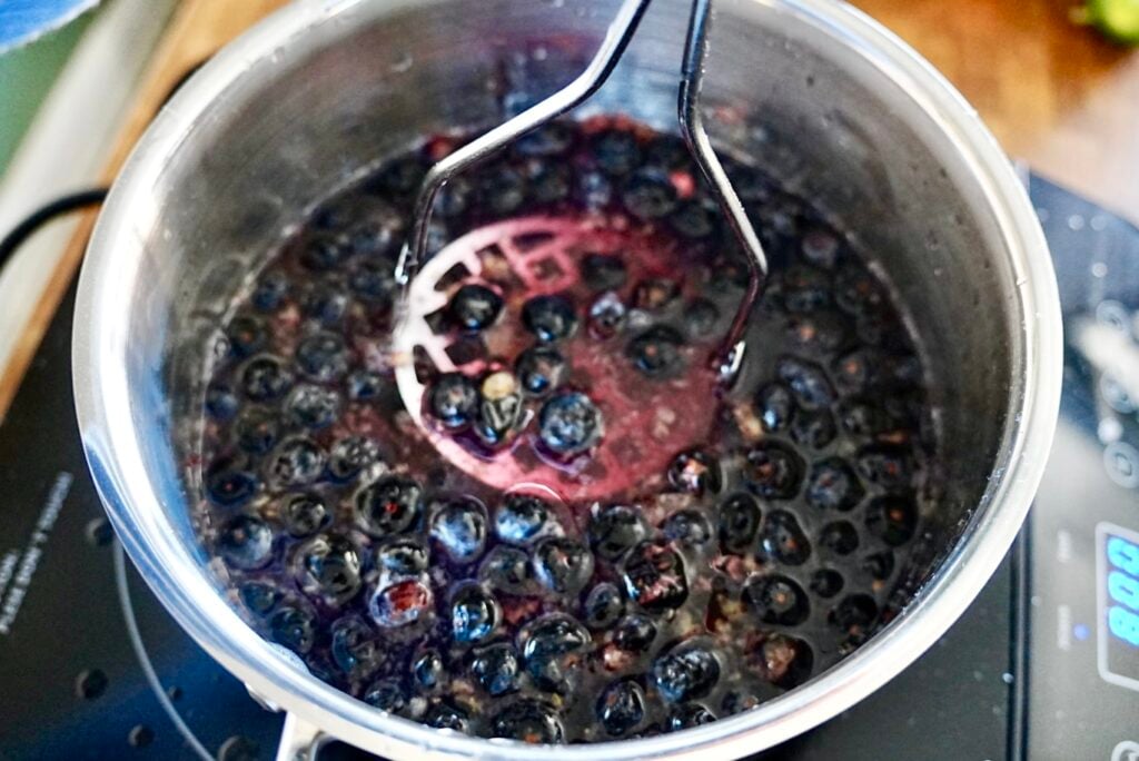Blueberry Simple Syrup 4 Blueberry Simple Syrup Pic 7