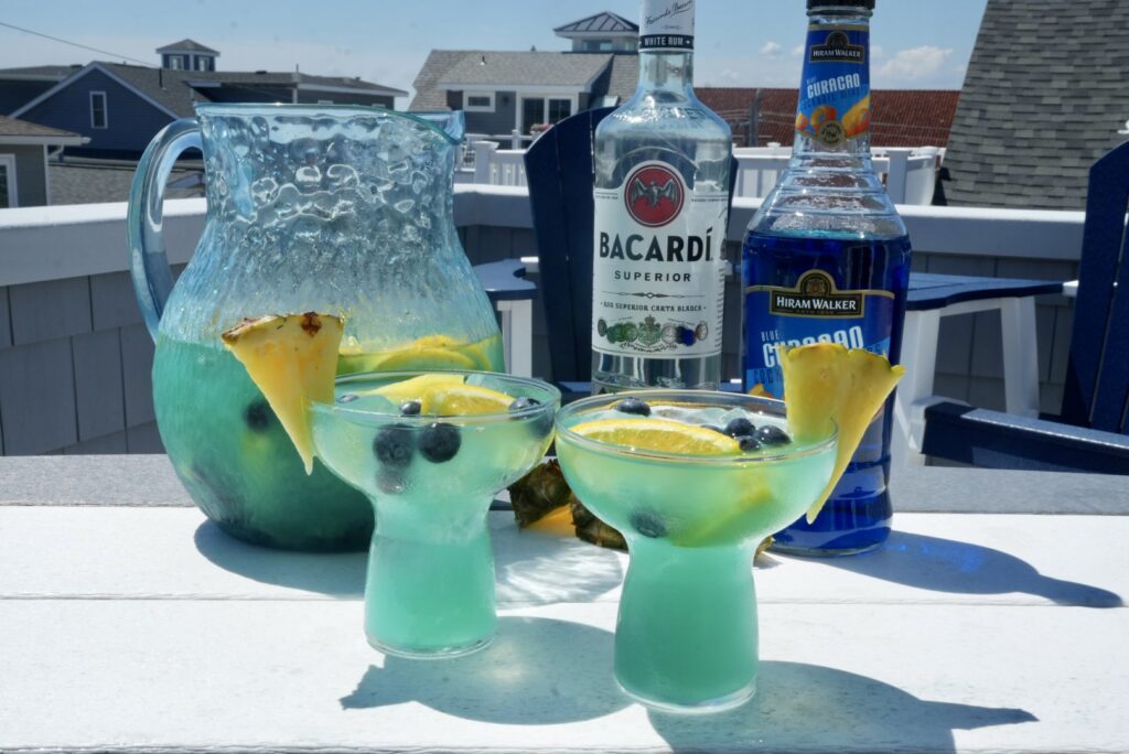 Blue Lagoon Rum Punch 8 Blue Lagoon Punch Pic 2