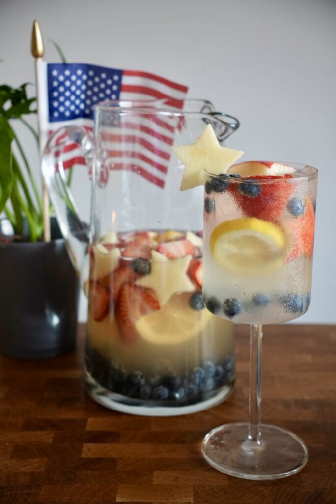 Stars and Stripes Sangria 16 Stars and Stripes Sangria Pic 24