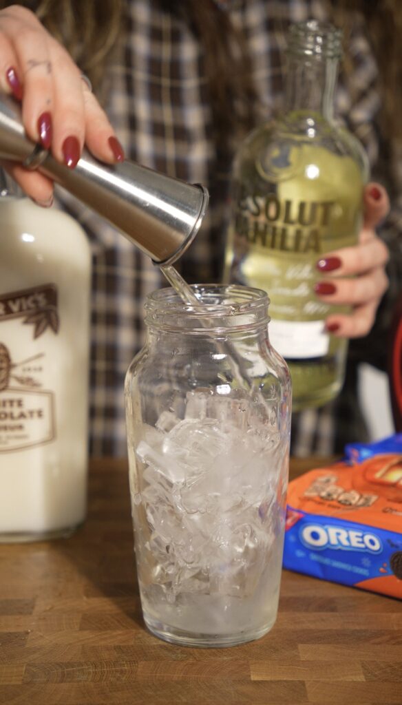 B00-Oreo Martini 9 B00-Oreo Martini
