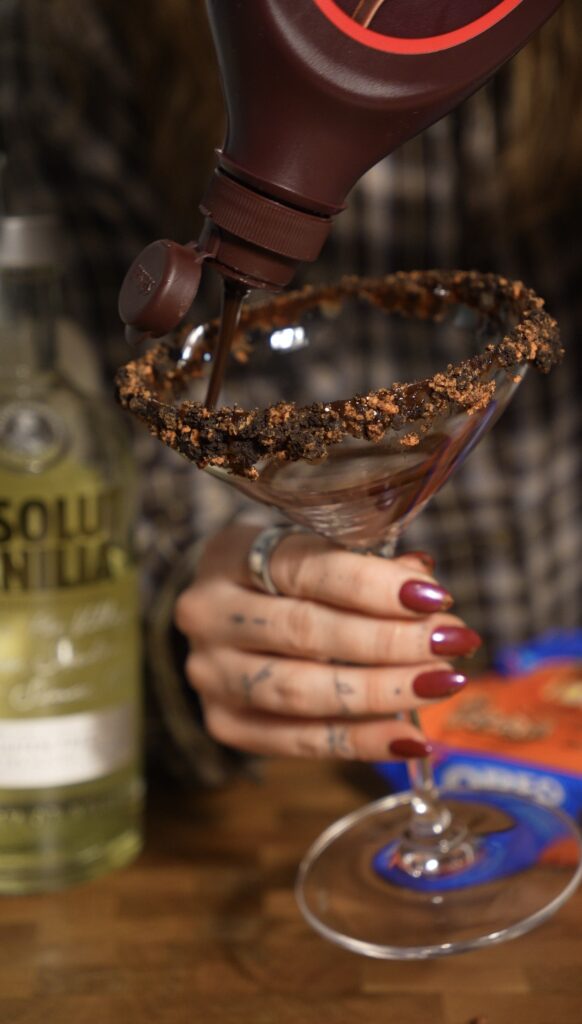 B00-Oreo Martini 13 B00-Oreo Martini