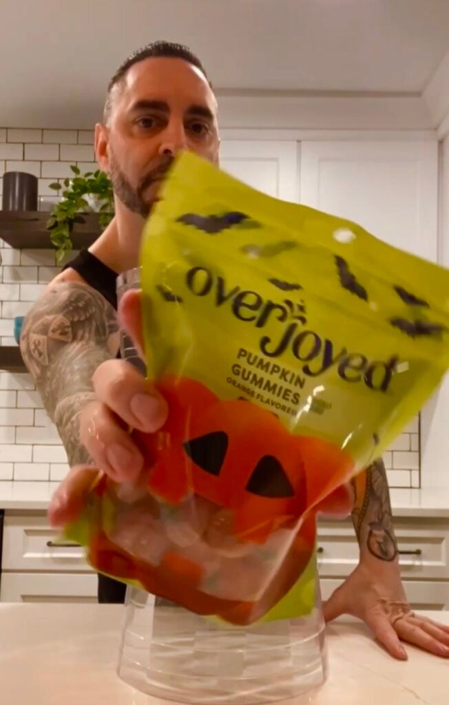 Boo-zy Halloween Punch 8 Boo-zy Halloween Punch